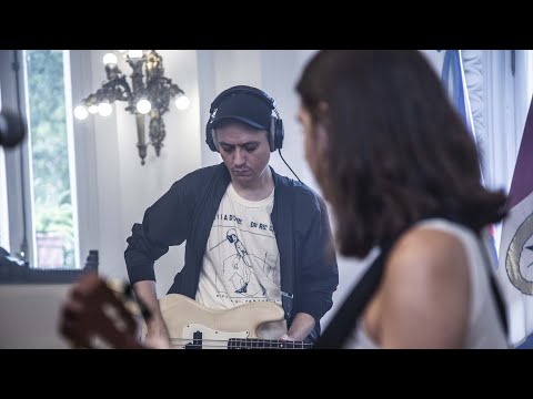 Matilda - Viento dile a la lluvia feat Ele Mariani - Rosario canta una de Nebbia
